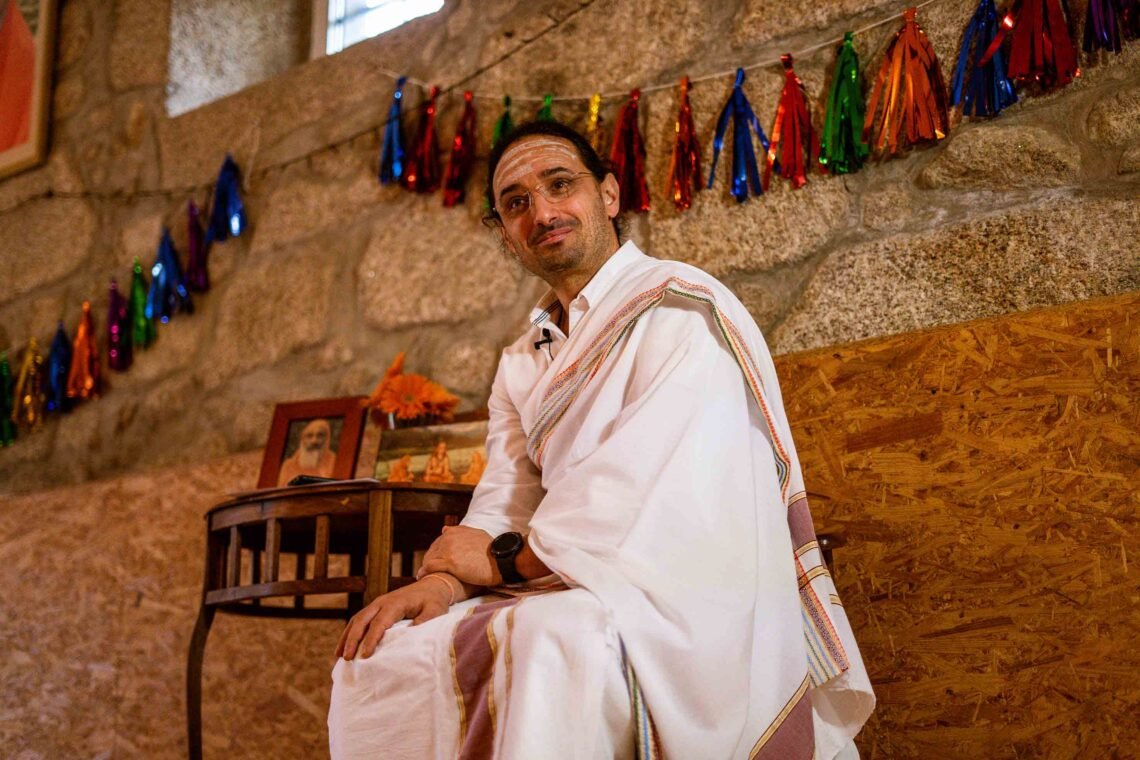 Paulo Abreu Vieira Centro Arshavidya Vedanta