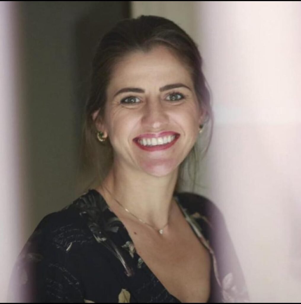 Testemunho dos Alunos – Vanessa Sander